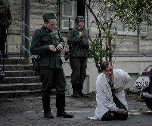 Wojenne dziewczyny 4 odc. 45. doktor Andrzej Janowski (Sebastian Jasnoch)