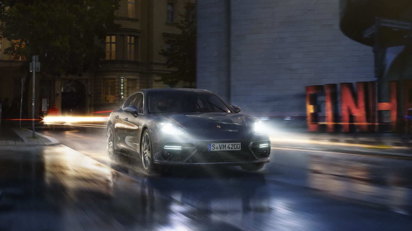 2017 Porsche Panamera