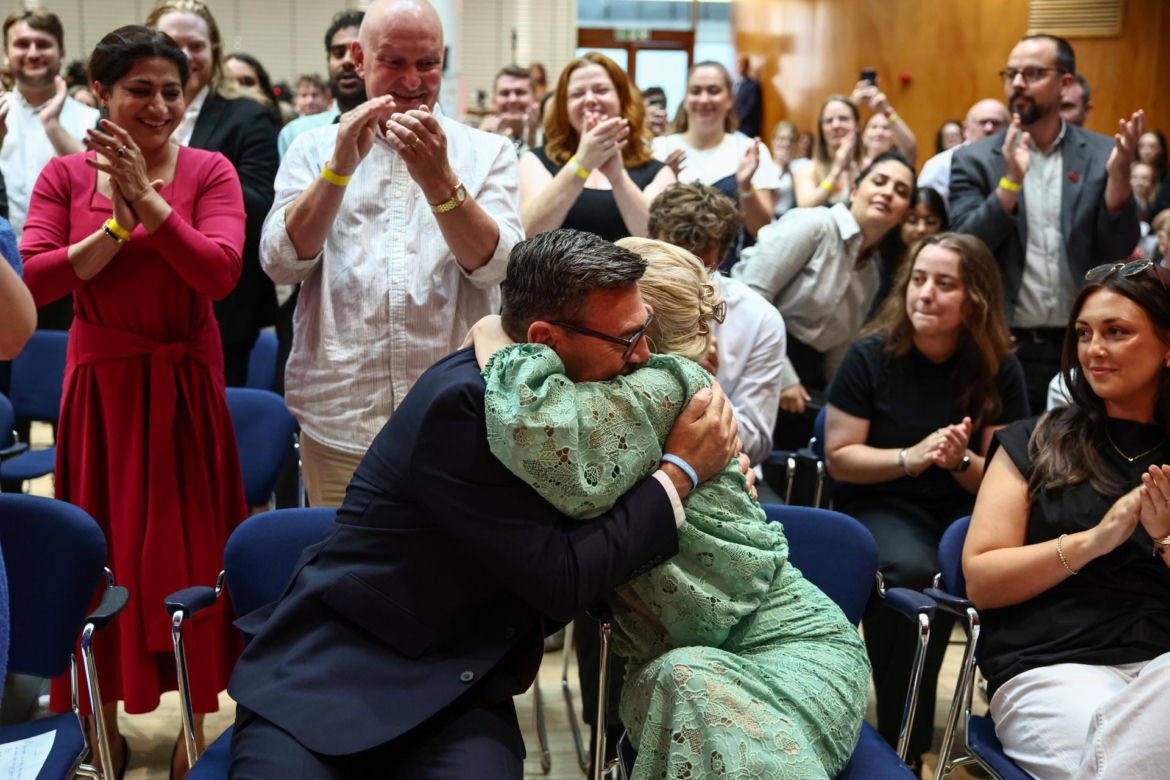 Andy Burnham został w poniedziałek 59. premierem Wielkiej Brytanii - potwierdził Pałac Buckingham