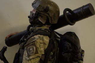 Werbowali do pracy, zmuszali do prostytucji. Policja rozbiła gang handlujący ludźmi