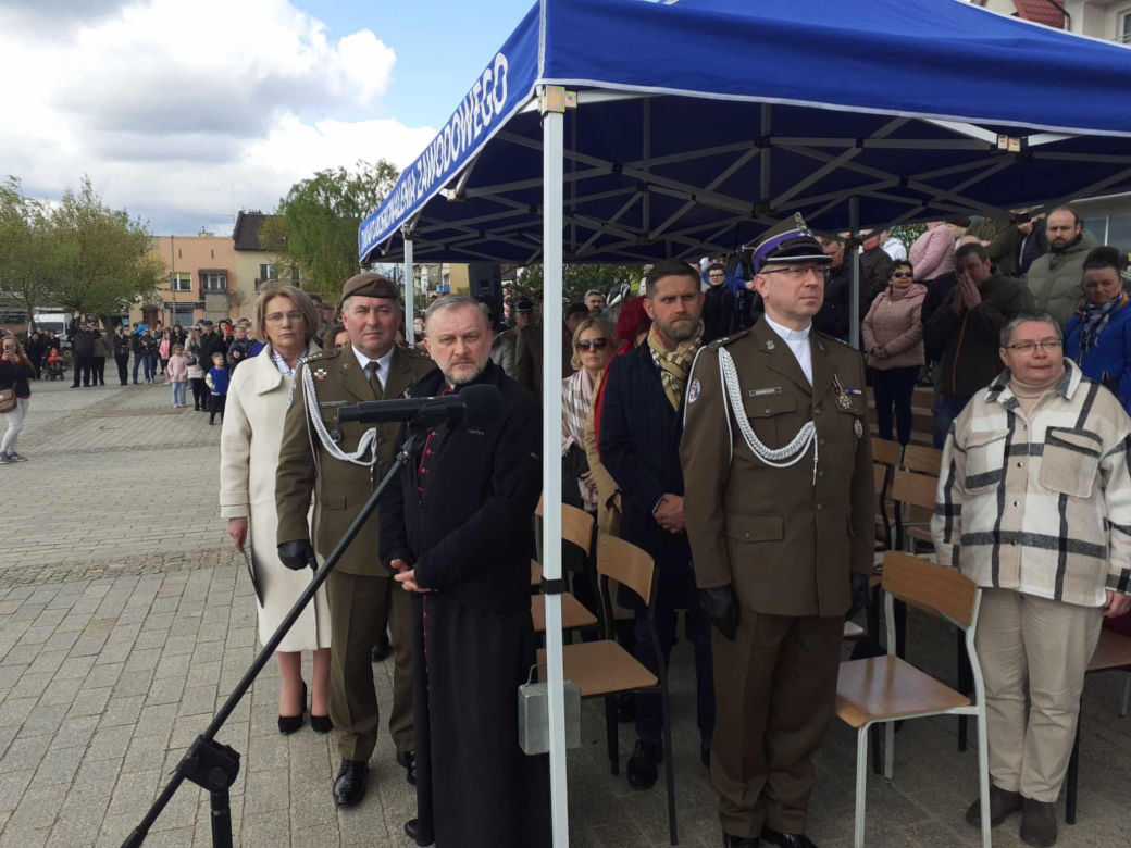 Ślubowanie uczniów ZDZ w Starachowicach (18.04.24.)