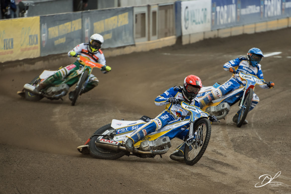 Powrót kibiców na Motoarenę. Tak fani przeżywali mecz Apatora Toruń z Włókniarzem Częstochowa