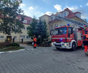 Próbna ewakuacja w zamojskim rolniczaku