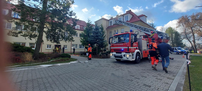 Próbna ewakuacja w zamojskim "rolniczaku"