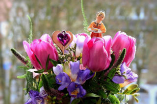 Dzień Babci i Dziadka 2026 - życzenia i obrazki do wysłania najbliższym. Spraw im radość!