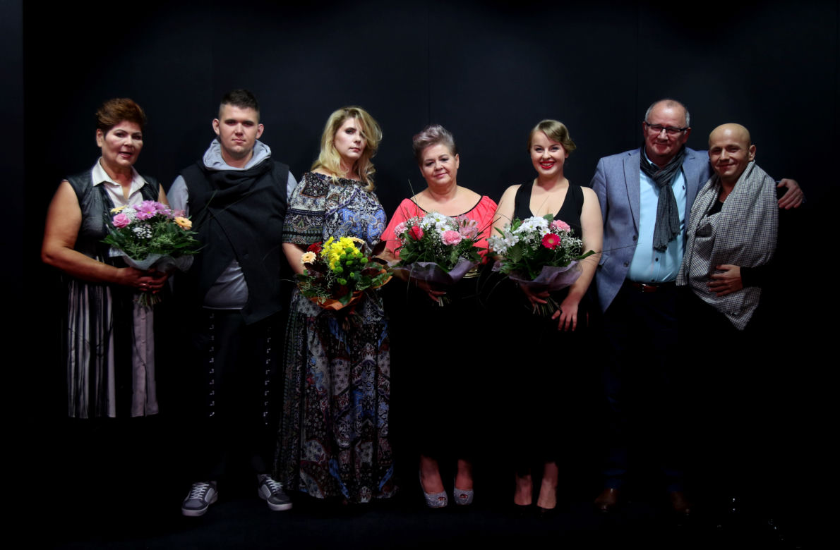 Sala operacyjna: Waga ciężka