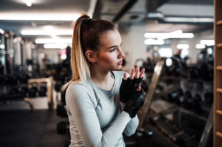 Masz dreszcze po treningu?  Jeden prosty trik szybko może to zmienić. Polecają go lekarze