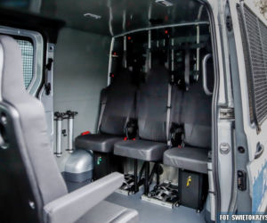Nowe furgonetki świętokrzyskich policjantów