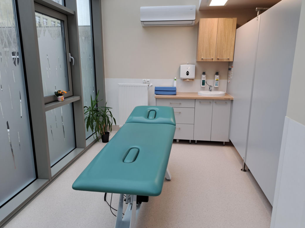 Remont Ośrodka Rehabilitacji i pokaz użycia egzoszkieletu - Szpital im. św. Łukasza w Tarnowie