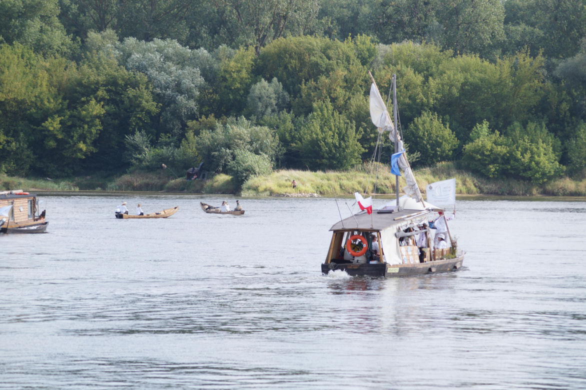 Festiwal Wisły 2025 w Starym Fordonie. Barwna parada jednostek zachwyciła publiczność