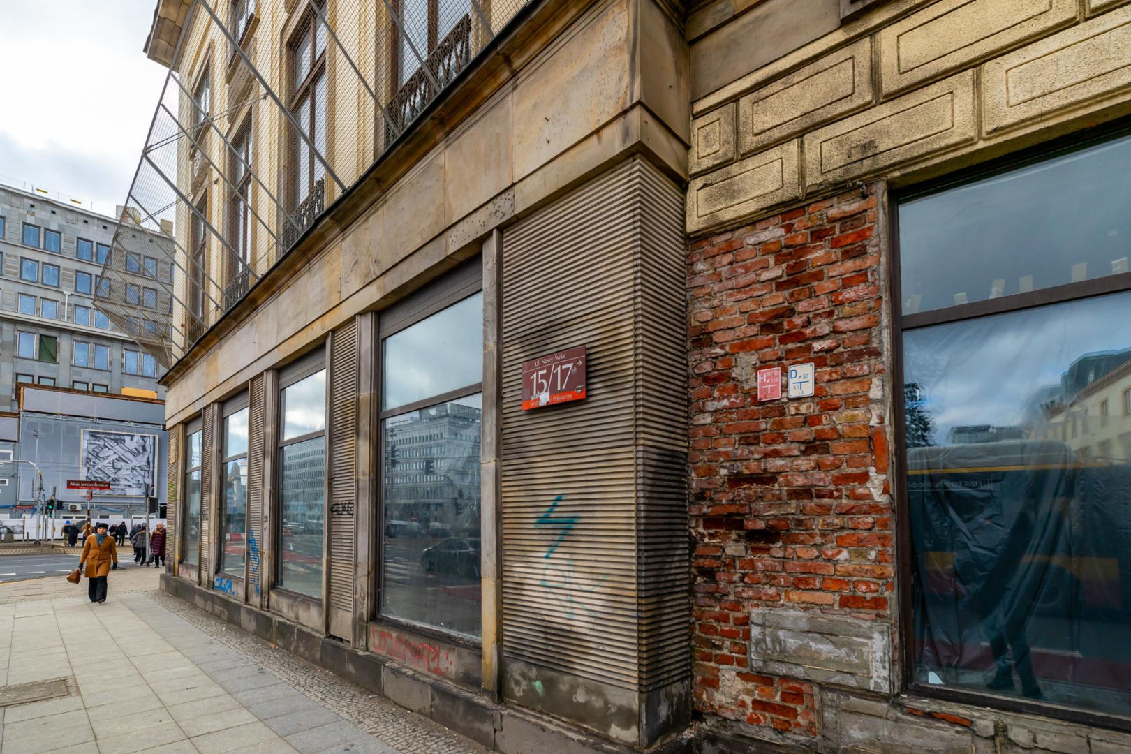 Nowy Świat 15/17 w Warszawie