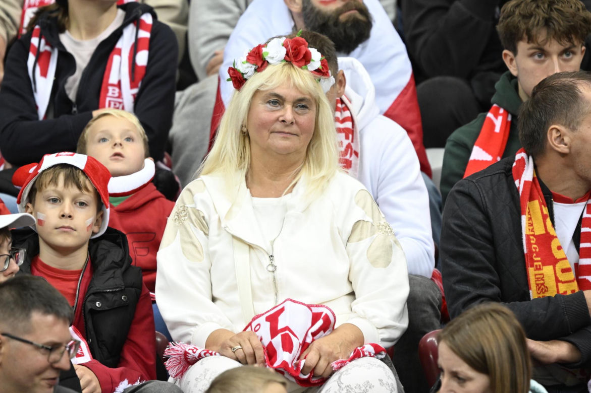 Kibice na meczu Polska - Rumunia. Znajdź się na zdjęciach z Narodowego!