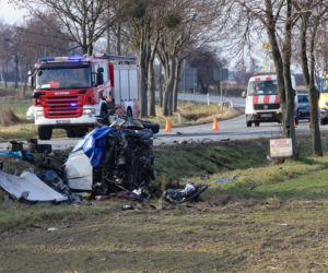 Sześć osób zginęło w wypadku pod Brzegiem. Prokuratura umorzyła śledztwo