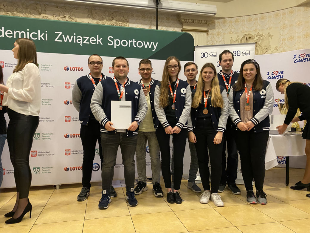 Akademickie Mistrzostwa Polski w Szachach Chorzów 2022. Uniwersytet Mikołaja Kopernika w Toruniu z medalami