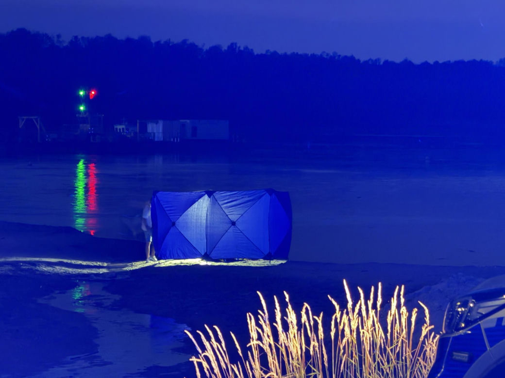Zwłoki dryfowały przy plaży nudystów. To miejsce przyciąga śmierć