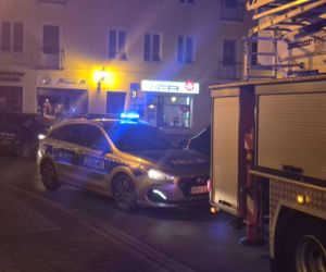 Mężczyzna wszedł na most w Kościanie. Zareagowali świadkowie
