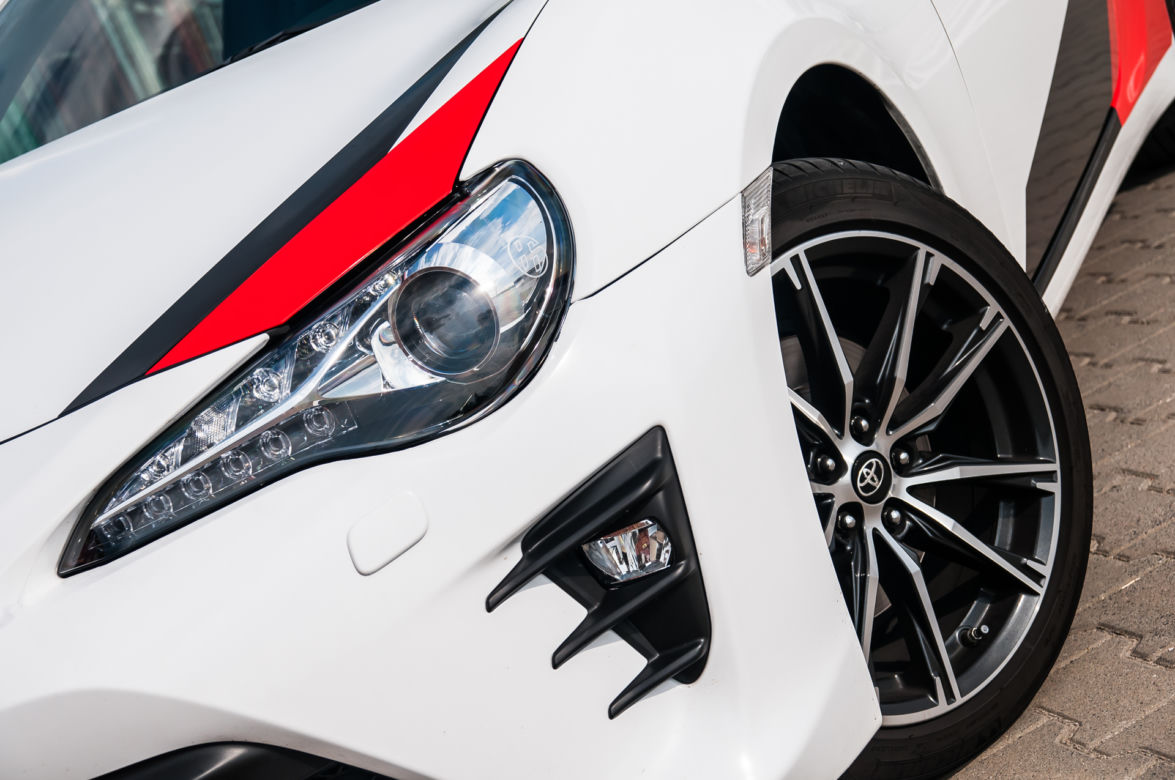 Toyota GT86 2.0 Boxer 200 KM 6MT 