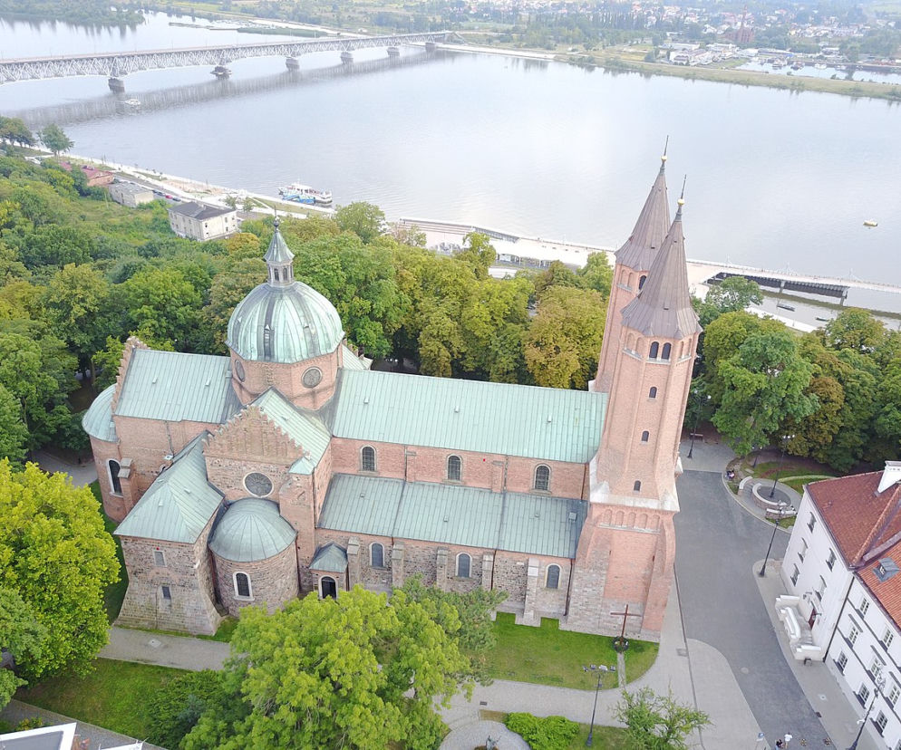 Płock. Zniszczony XVI-wieczny zabytek! Czy o to chodzi w Strajku Kobiet?