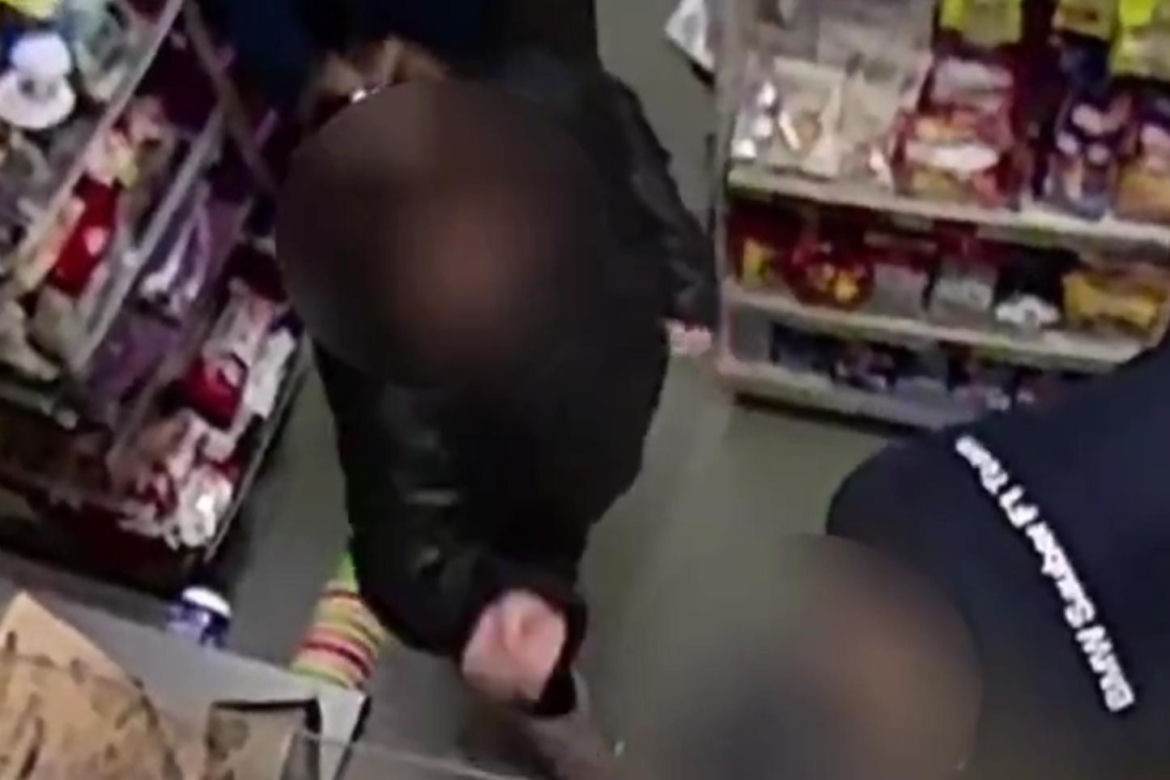 Zwinęła portfel z lady sklepowej, wszystko się nagrało. Stała wprost przed kamerą 