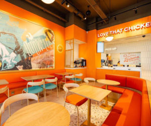 Szczęśliwa siódemka” Popeyes w Warszawie! Legendarny kurczak z Luizjany w końcu przekracza Wisłę