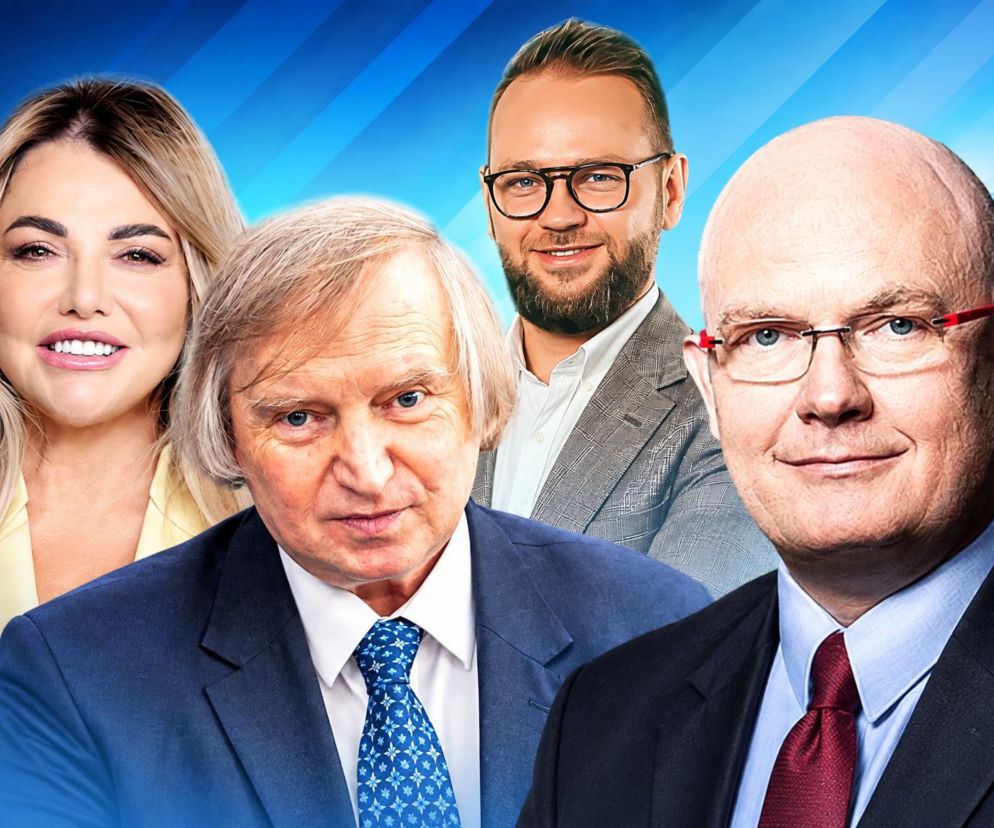 Michał Gramatyka i inni politycy na tle niebieskiej grafiki. O wdrażaniu przepisów DSA przeczytasz na SE Polityka.