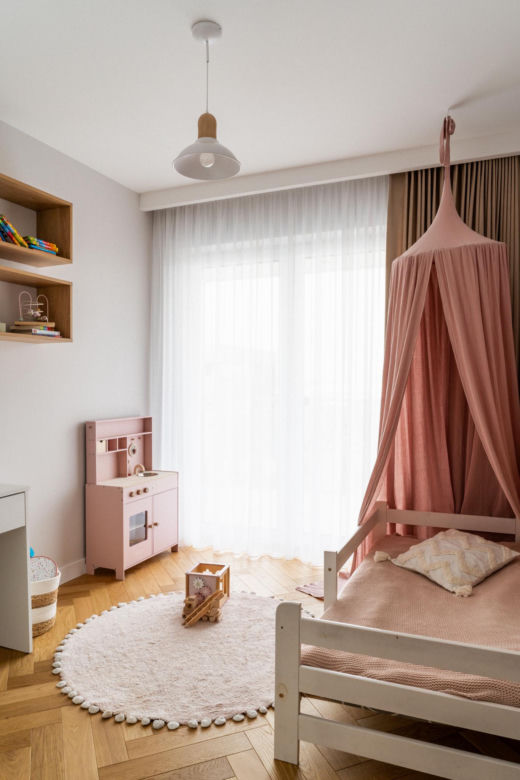 Nowoczesne mieszkanie w modnych beżach