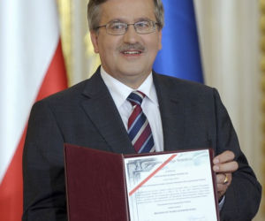 Bronisław Komorowski odebrał uchwałę PKW 