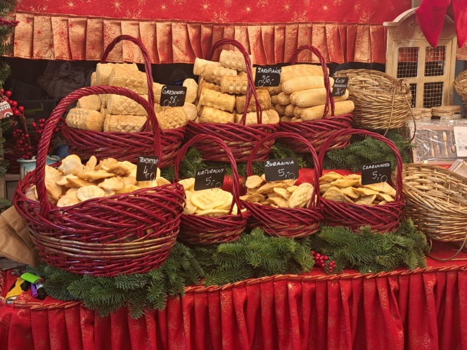 Jarmark Bożonarodzeniowy 2025 na Rynku Głównym w Krakowie. Jedzenie drogie jak nigdy