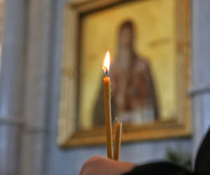 Pogrzeb małej Kiry jej mamy i babci zabitych w Mariupolu