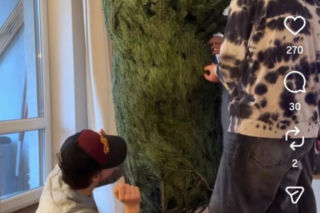 Jacek Rozenek - święta z żoną i synami