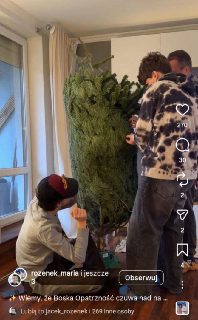 Jacek Rozenek - święta z żoną i synami