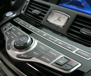 Infiniti M