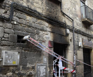 Tragiczny pożar w domu na starym mieście. Trzy osoby nie żyją, wśród rannych dzieci