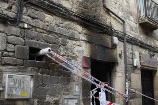Tragiczny pożar w domu na starym mieście. Trzy osoby nie żyją, wśród rannych dzieci