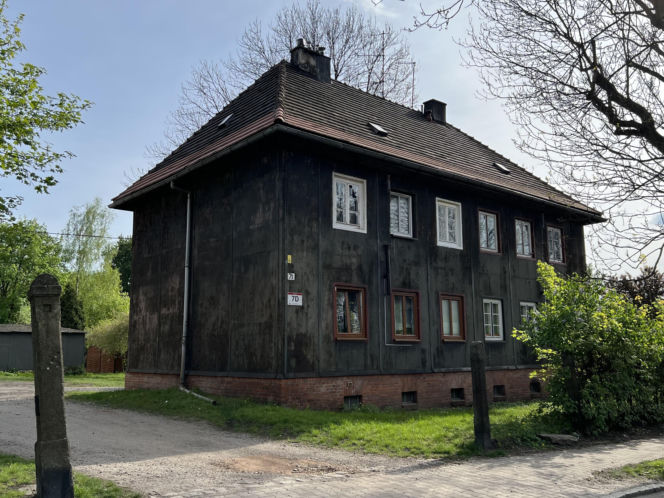 Zabrze, Stalowy Dom, ul. Cmentarna 7D