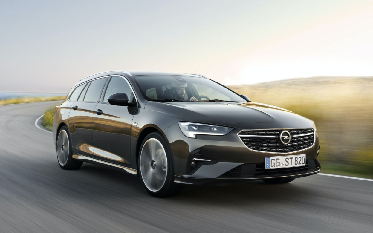 Opel Insignia Sports Tourer lifting 2020