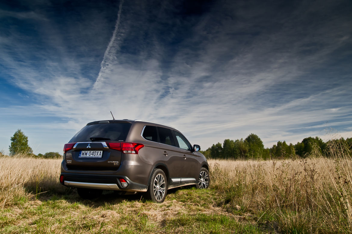 Mitsubishi Outlander po liftingu 2015