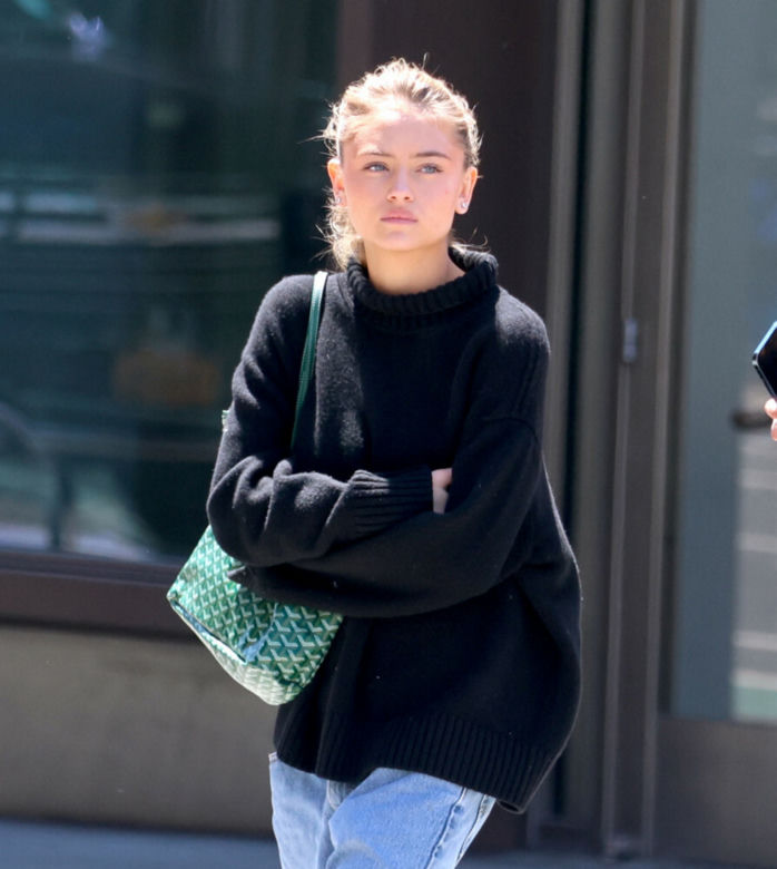 Córka wygryzie Heidi Klum?! Leni Klum coraz bardziej naga
