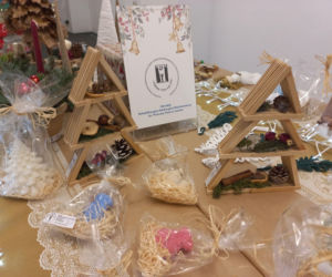 ​Z każdym dniem wybór jest coraz mniejszy. W Galerii MBWA w Lesznie trwa Kiermasz Świąteczny