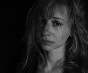 Przemoc domowa w Warszawie. Lawinowo rośnie liczba Niebieskich Kart. Przerażające dane