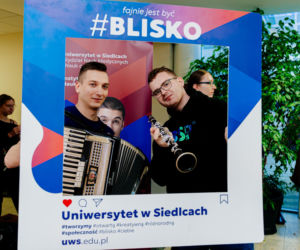 Tłumy młodych ludzi na kampusie. Dzień Otwarty 2025 na Uniwersytecie w Siedlcach za nami