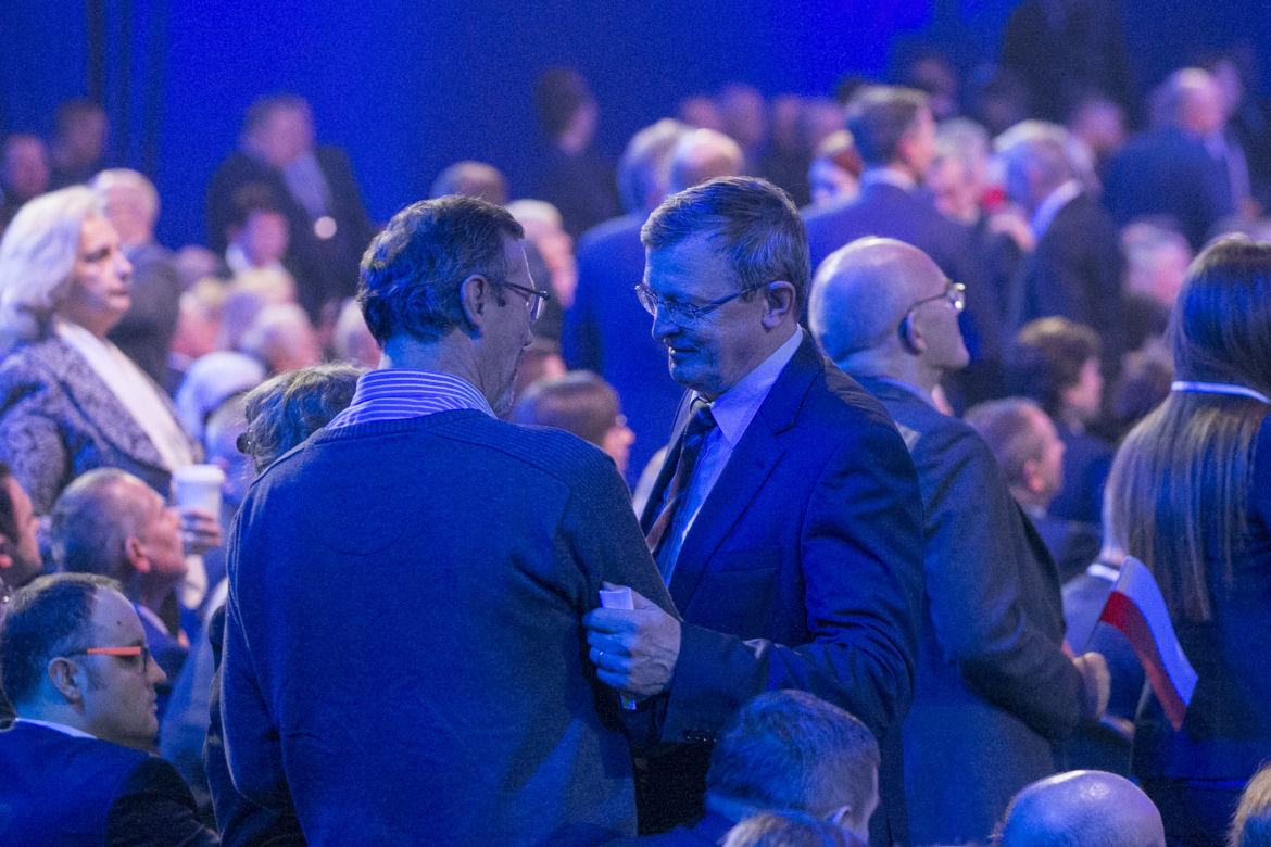 Prąd Polakom nie zdrożeje. Konwencja PiS