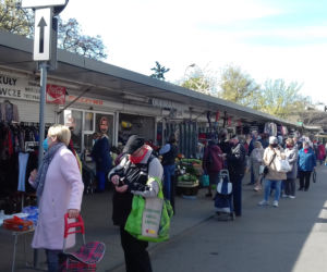 Bazar przy rondzie Wiatraczna 