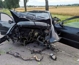 Wypadek seata na DK 65 pomiędzy Mońkami a Knyszynem