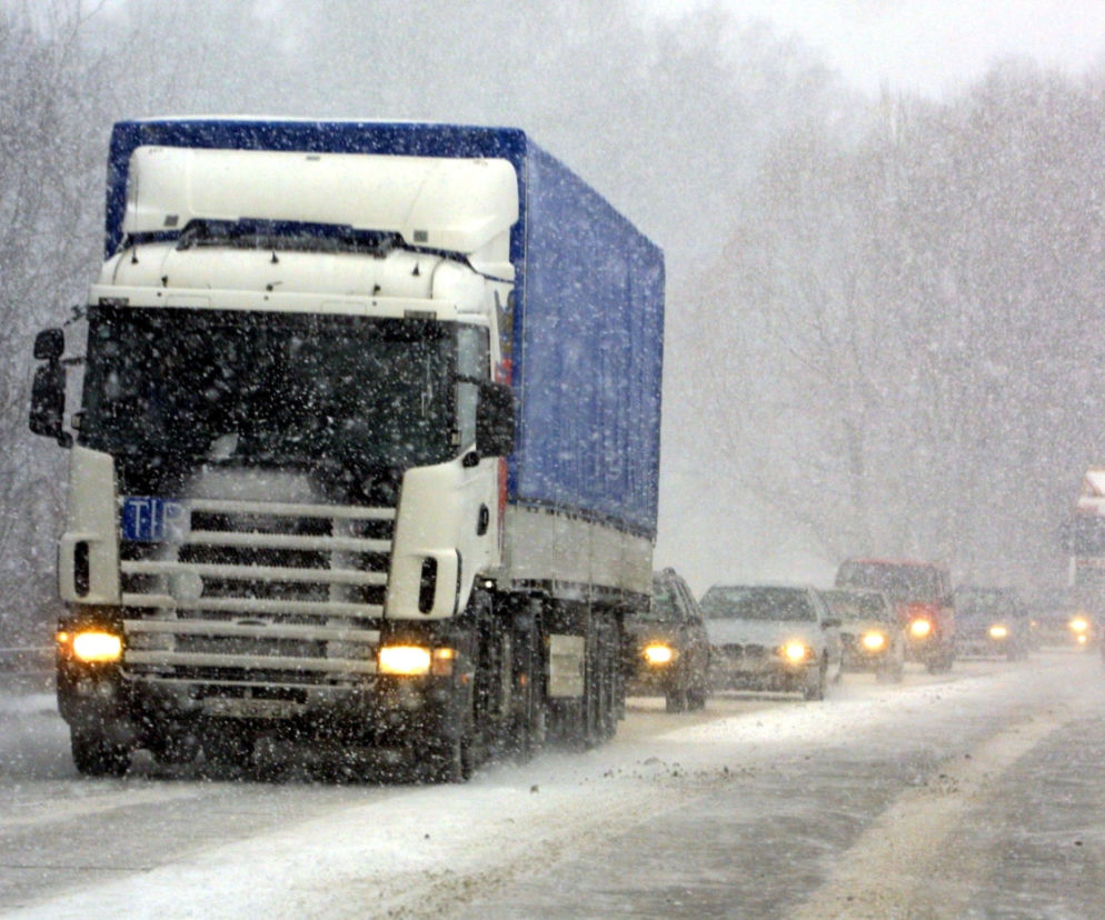 TIR, ciężarówka