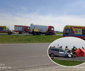 Volkswagen huknął w cysternę! 64-latek nie żyje. Fatalny wypadek na obwodnicy Kalisza [ZDJĘCIA]