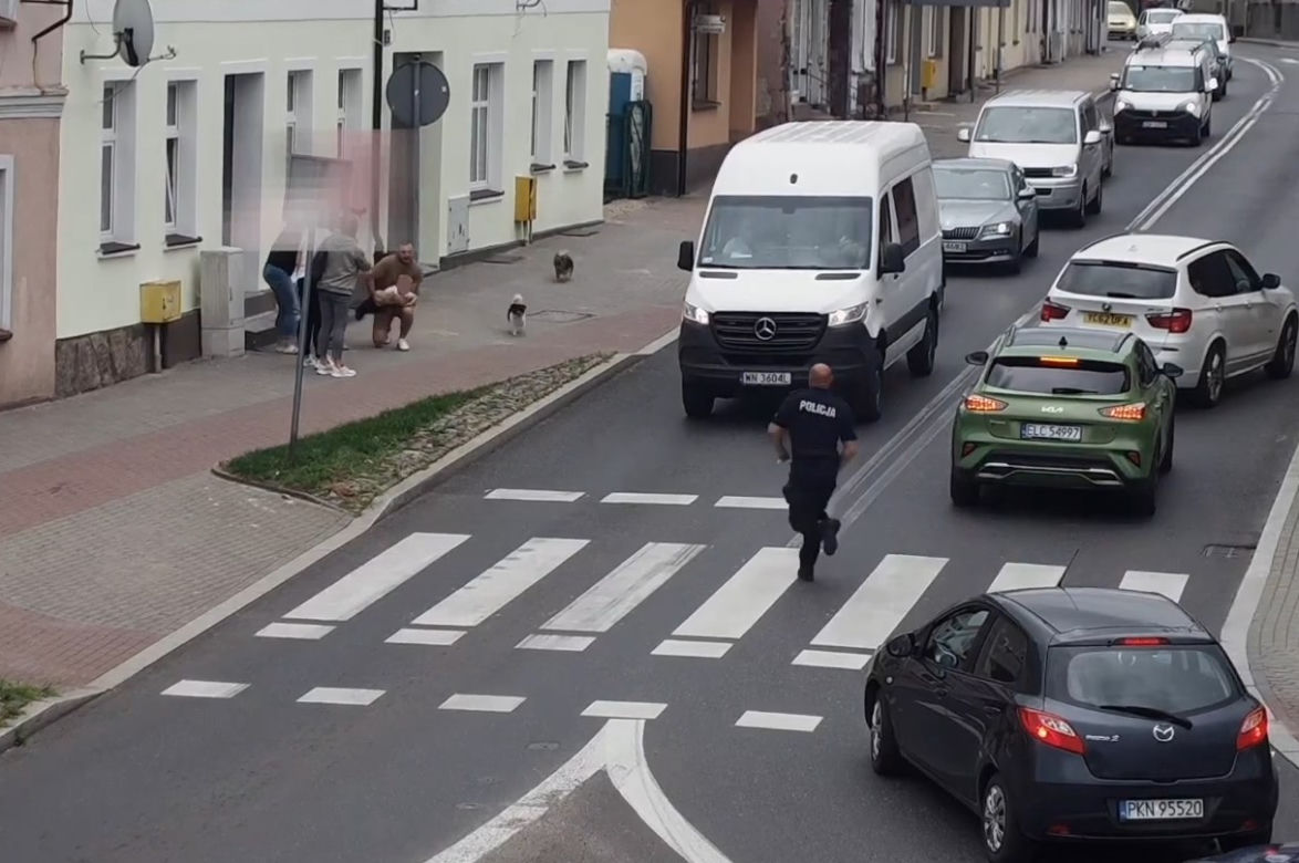 2,5-latek był siny i nie oddychał. Turysta desperacko oklepywał go plecach