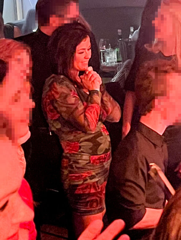 Katarzyna Cichopek w objęciach obcego mężczyzny. Tańcowali razem do rana