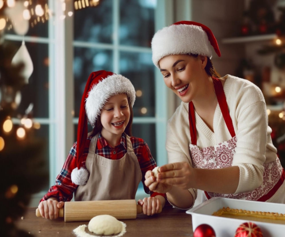 Ekspresowy piernikowiec bez pieczenia. Najlepszy przepis na grudniowy słodki hit