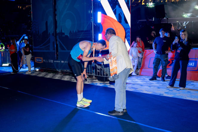 Sukces 12. Tarczyński Nocnego Wrocław Półmaratonu